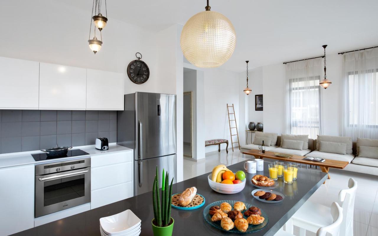 Modern 2Br With Mamad By Holyguest Appartement Tel Aviv Buitenkant foto